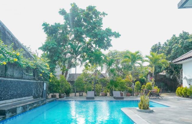 Maharani Villa Yogyakarta - Foto 13
