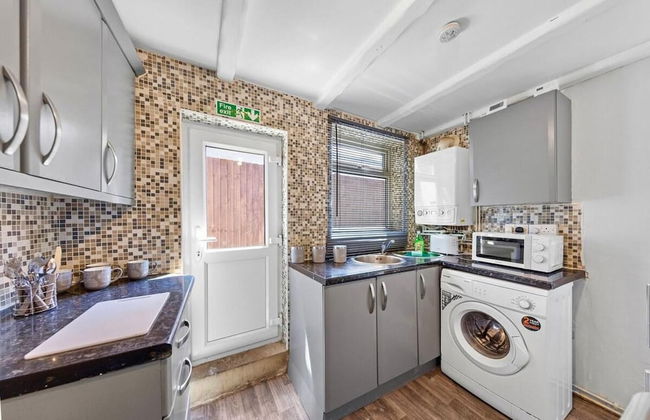 Charming Chatham Apartment With 3 Bedrooms - Foto 8
