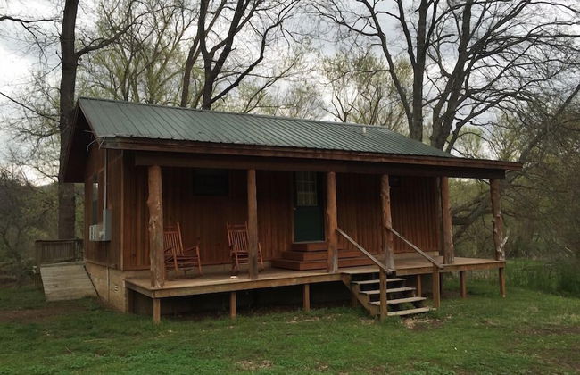Anglers Riverfront Cabins - Photo 30