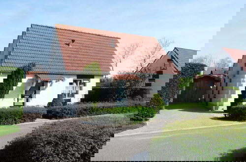 Foto 29 - Beautiful Holiday Home With Garden