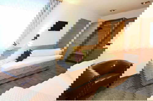 Foto 2 - Apartment in See in Tyrol on the ski Slopes