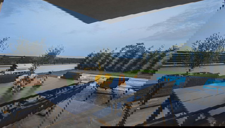 Photo 1 - Modern Villa With Heated Pool