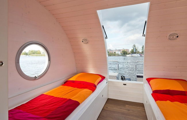 Houseboat on the Dahme - Photo 1