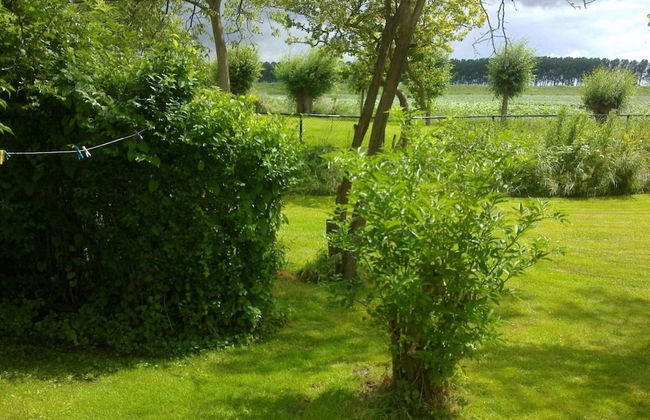 Attractive Bungalow With Garden - Foto 28
