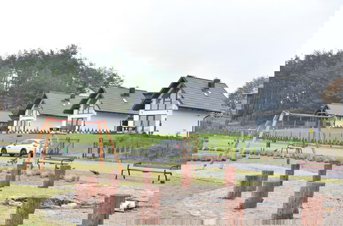 Foto 11 - Modern Holiday Homes on the Lake in Kiedrowice
