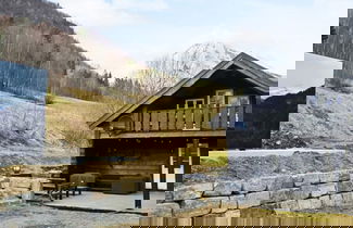 Foto 3 - 8 Person Holiday Home in Valldal