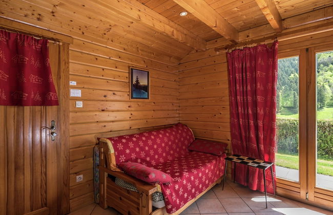 Chalet in Lovely, Rich Forest Setting With a Beautiful View - Foto 51