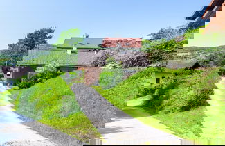 Foto 1 - Chalet in Lovely, Rich Forest Setting With a Beautiful View