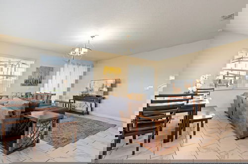 Foto 13 - Amazing 5bdr House w Pool -4857