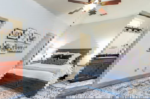 Photo 2 - Upstay - Govalle Get-a-way