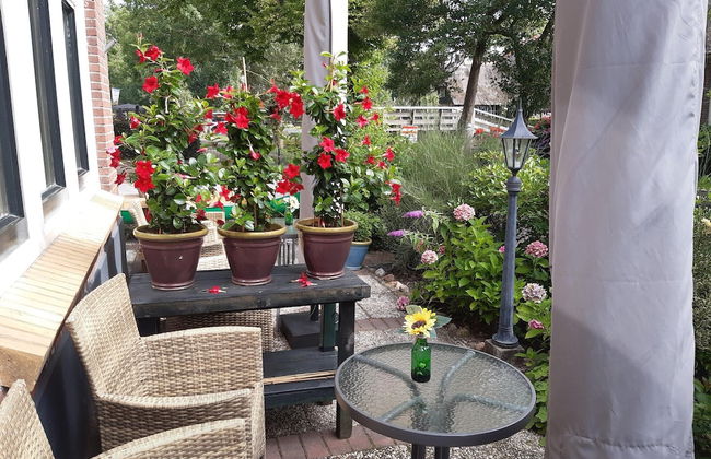 Lodge in Giethoorn With Breakfast - Foto 21