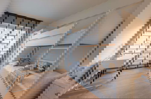 Photo 26 - Modern Apartment Close to the Beach
