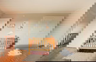 Photo 3 - Authentic House With Playroom and Infrared Sauna
