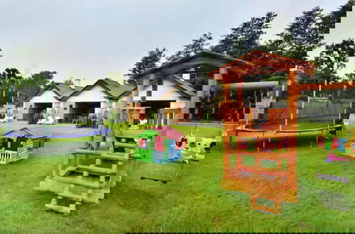 Foto 18 - Holiday Homes With Fireplaces, Jaroslawiec