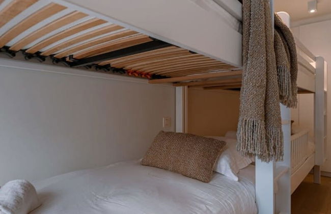 Spacious two Bedroom Apartment in Knokke - Photo 23