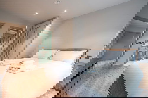Foto 16 - Elegant Apartment in North London