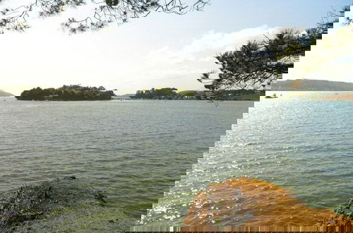 Foto 31 - Villa in Le Faou With Panoramic Sea Views