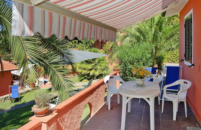 Apartment in Capoliveri Near Sandy Beaches - Foto 10