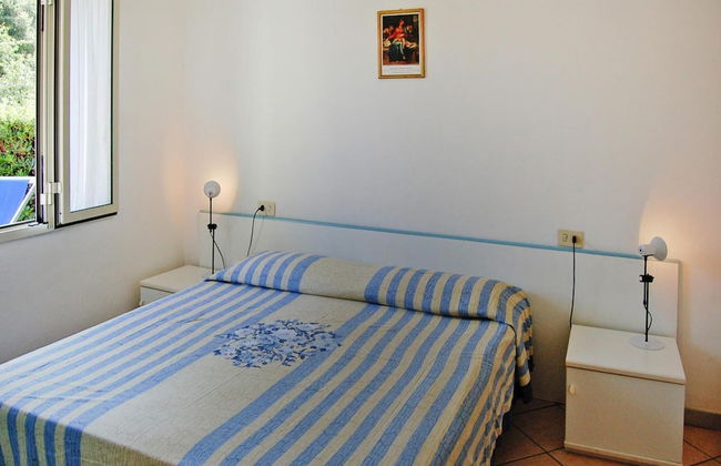 Apartment in Capoliveri Near Sandy Beaches - Foto 4