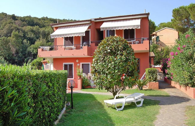 Apartment in Capoliveri Near Sandy Beaches - Foto 25