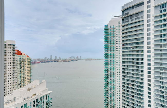 Oceanfront Luxury Condos - Foto 29