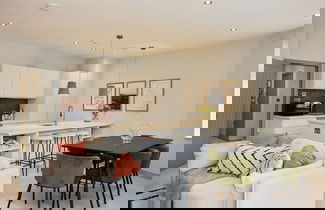 Photo 3 - The Putney Retreat - Charming 2bdr Flat