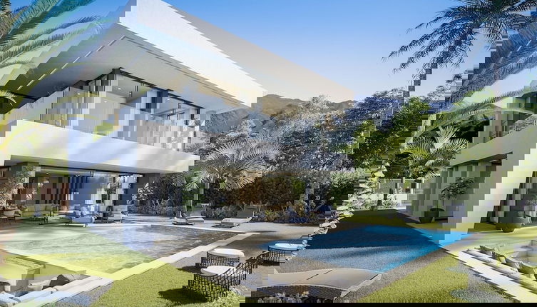 Photo 1 - Luxury Villa in Perfect Location With sea Views