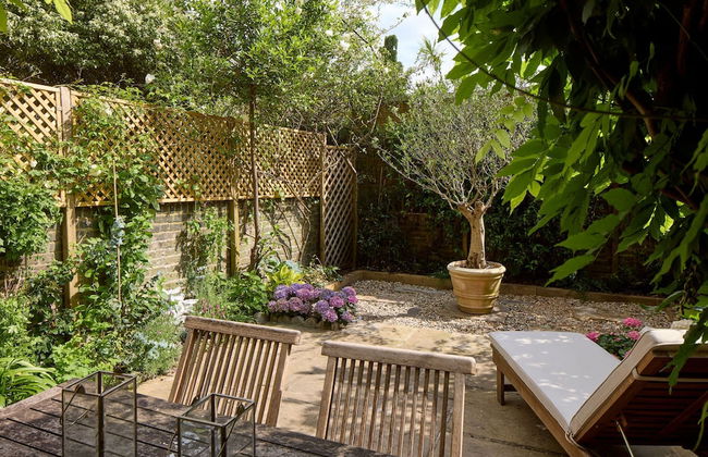 Enchanting Garden Getaway - Foto 22