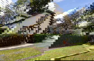 Foto 3 - Cheerful 3 Bedroom Home Walk to UVA Stadium