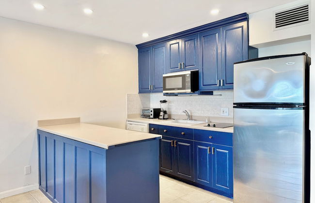 Crystal Cove Beachfront Pool Tennis - Photo 8