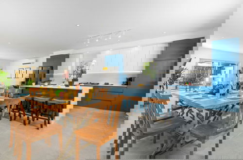 Foto 5 - Brand NEW Private Pool King Beds Palmbeach