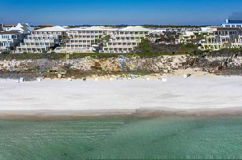 Foto 41 - Steps to Rosemary Beach, Pool, Patio w/ Firepit The Salty Perch by Avantstay
