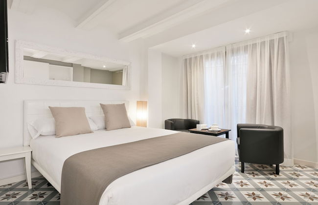 Uma Suites Sagrada Familia - Foto 8
