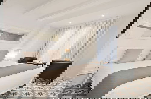 Photo 8 - Uma Suites Sagrada Familia