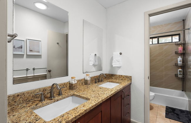 Spacious 5 BR Retreat in North Austin - Foto 23