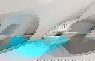 Foto 2 - Massive Home w Sauna Pools Hot Tub Fireplaces