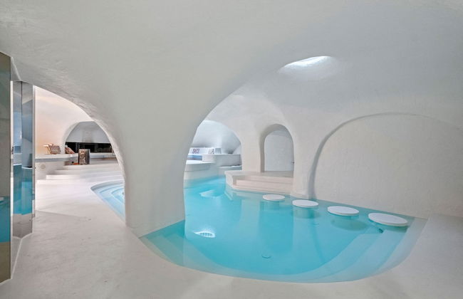 Massive Home w Sauna Pools Hot Tub Fireplaces - Foto 1