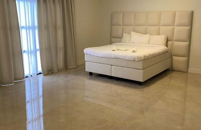 Empire Villa 2 Mon Plaisir - Photo 6