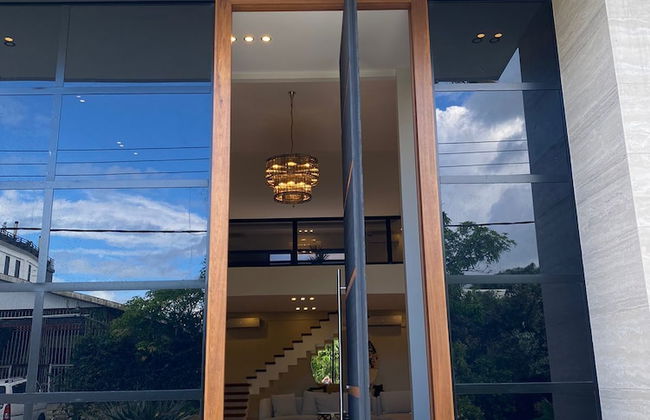 Empire Villa 2 Mon Plaisir - Photo 1