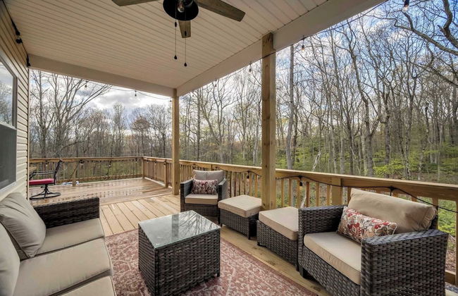 Bear Creek Bliss by Avantstay Sleeps 16 + Game Room, Deck, Fire Pit! - Foto 19