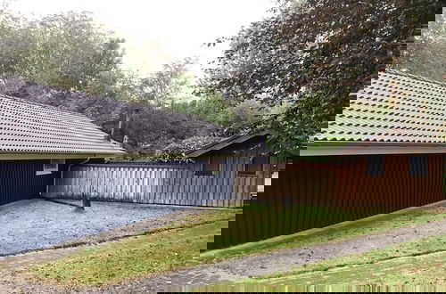 Photo 16 - 6 Person Holiday Home in Oksbol