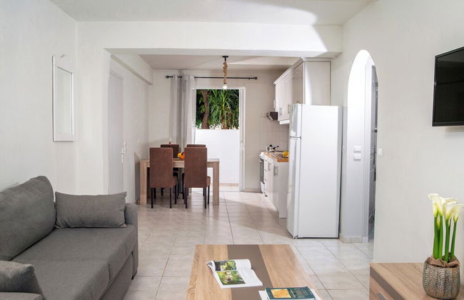Stork Holiday Apartments - Garden & Sea View - Foto 16