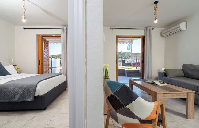 Stork Holiday Apartments - Garden & Sea View - Foto 6