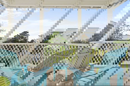 Foto 3 - Dragonfly Dreams 30A by Avantstay Walk to Beach