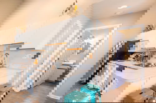 Photo 3 - Parrot Perch by Avantstay Old Town Key West w Shared Pool Week Long Stays Only