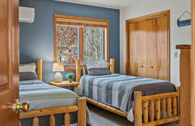 Lake View Chalet by Avantstay Lake Access Deck - Foto 27