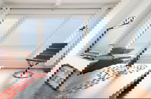 Foto 11 - Studio With Frontal sea View in Ostend