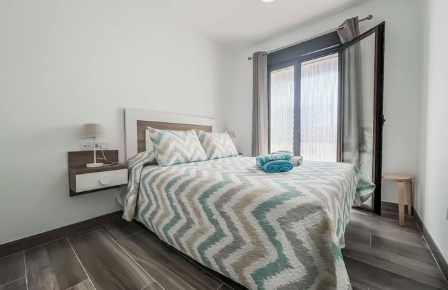 Modern Two Bedroom Apartment With Pool - Foto 2