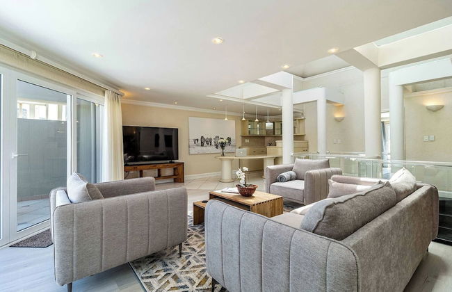 Beachfront Villa, Beach Club, Houtbay - Foto 13