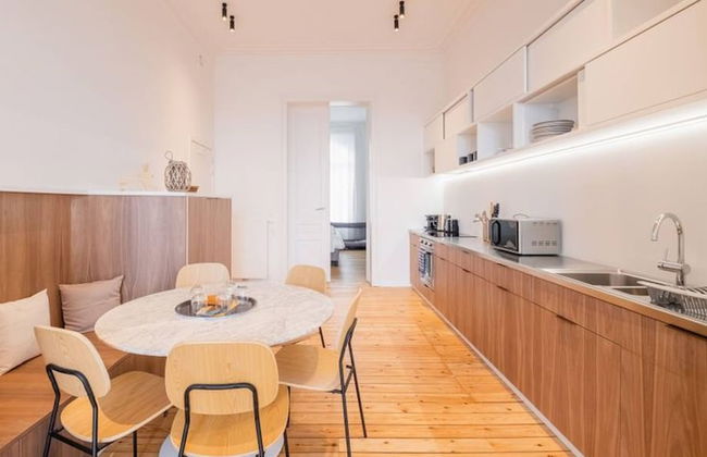 New Apartment Center of Trendy St Gille - Foto 1
